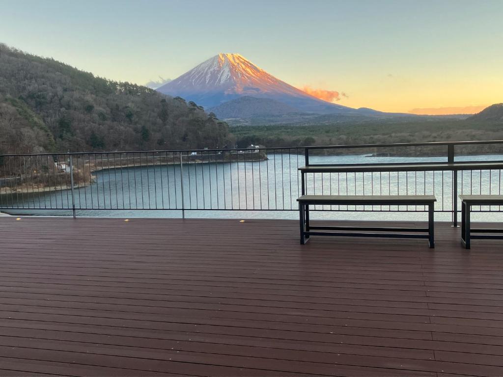 Shoji Lake Hotel ryokan Yamanashi Fujikawaguchiko 1