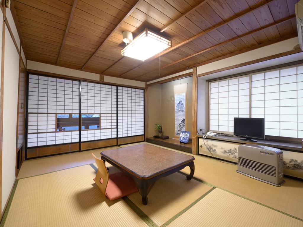 Shokinkan ryokan Shimane Yasugi 2