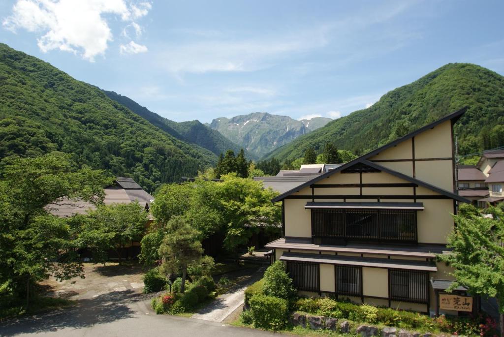 Super Hydrogen Rich Spa Yado Kanzan ryokan Gunma Minakami