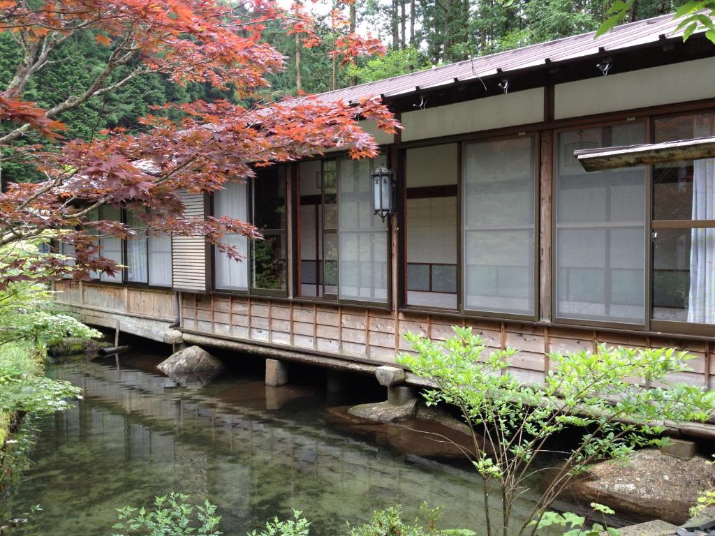 Takimi Onsen Inn ryokan Nagano Nagiso