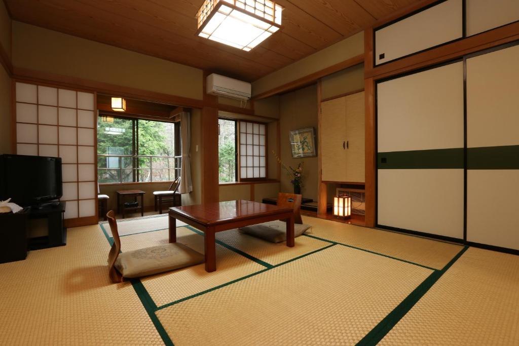 Teiensaryo Yamanakako ryokan Yamanashi Yamanakako 3