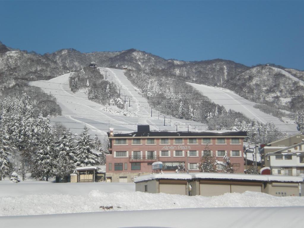 Togari Onsen Alpen Plaza ryokan Nagano Iiyama 4