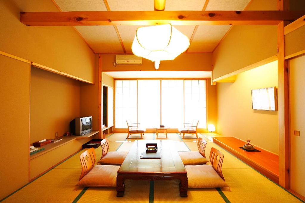 Tsutaya Tokinoyado Kazari ryokan Nagano Kiso 4