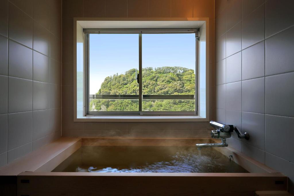 Uminoniwa ryokan Chiba Kamogawa 2