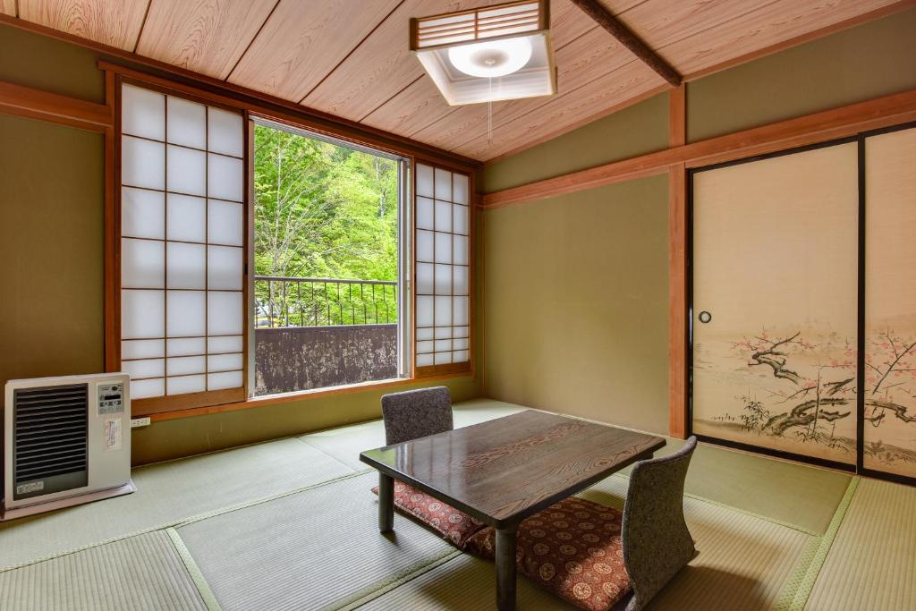 Yama no Yado Meiji Onsen ryokan Nagano Chino 4