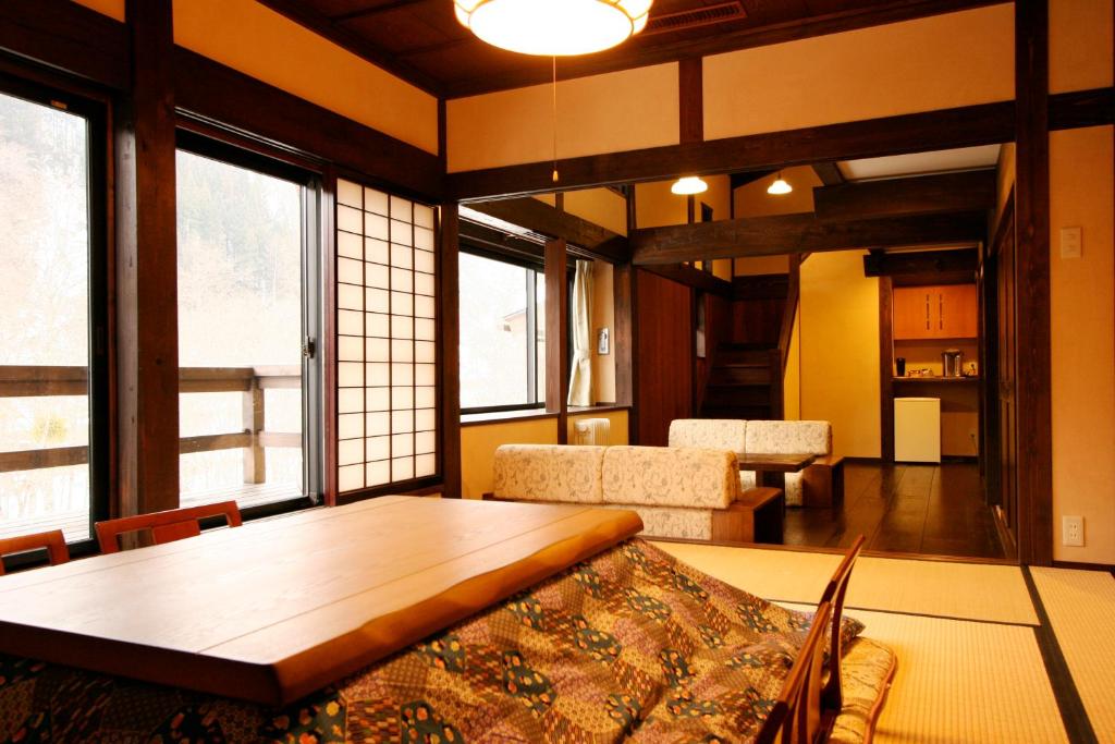 Yamazatonoiori Soene ryokan Gifu Takayama 1