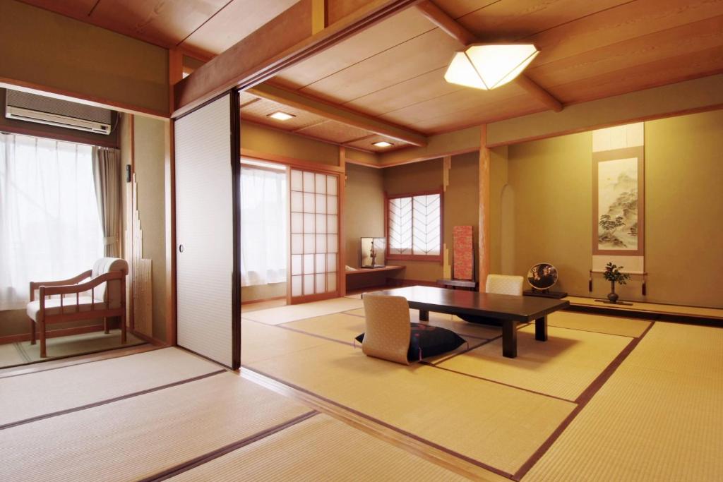 Yokikan ryokan Shizuoka Ito 3