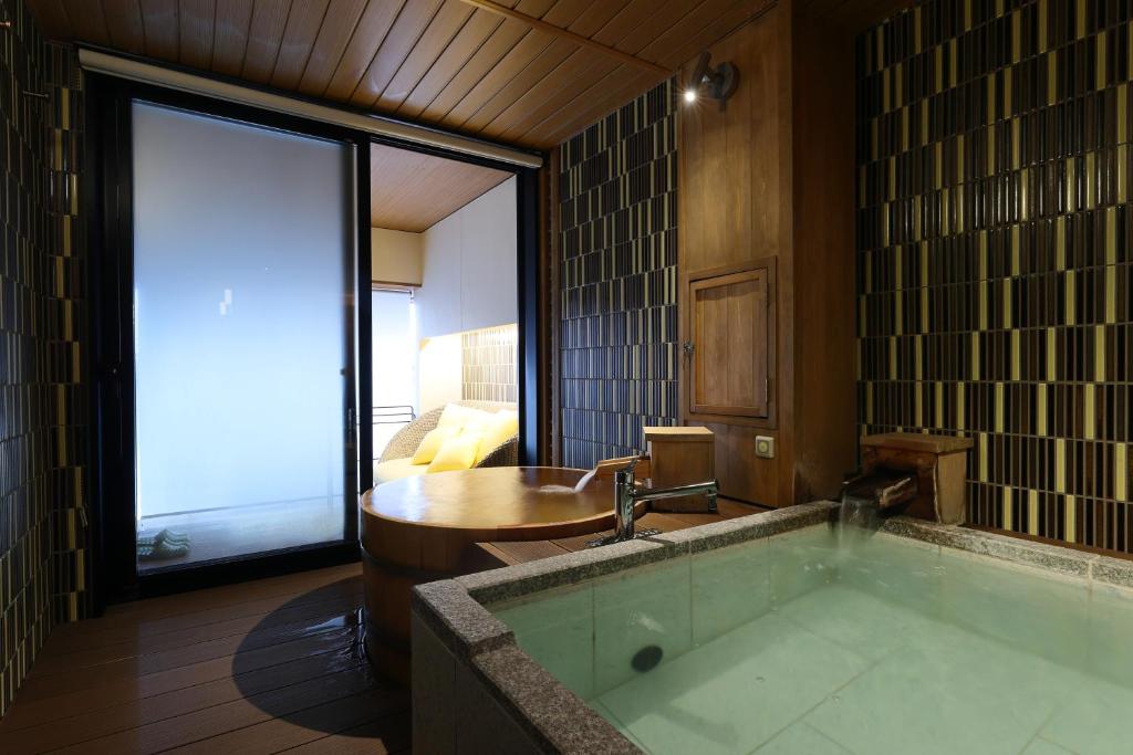 Yorokobinoyado Takamatsu ryokan Gunma Kusatsu 2