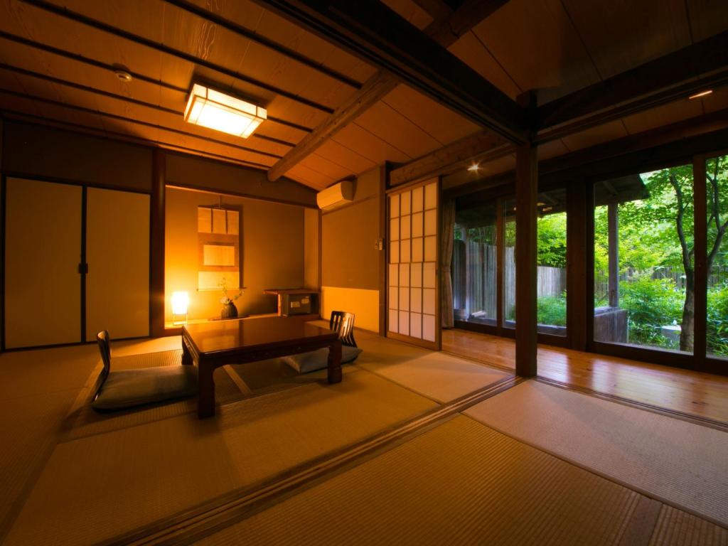 Yufuin Gettouan ryokan Oita Yufu 1