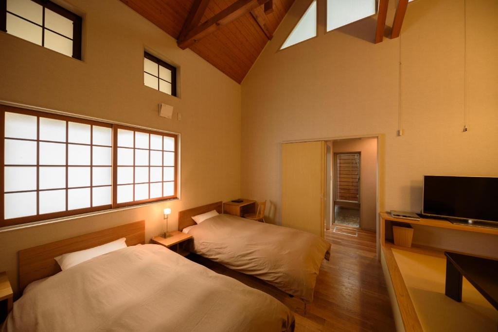 Yufuin Iyotomi ryokan Oita Yufu 1