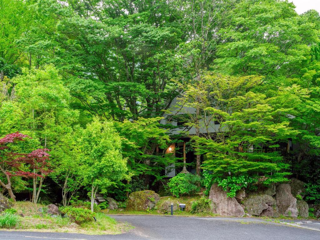 Yufuin Rakuyu ryokan Oita Yufu 3