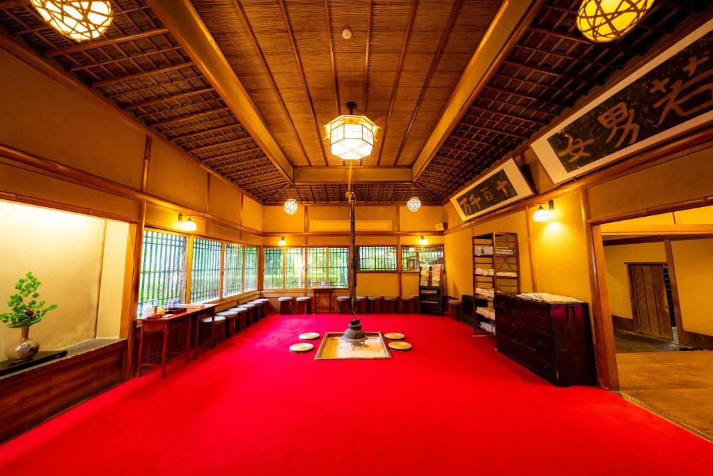 Yunoshimakan ryokan Gifu Gero